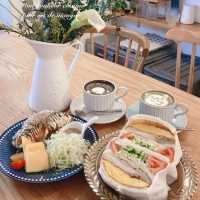 大角咀寵物友善台式Cafe