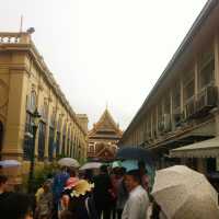 All that GLITTERS is the GRAND PALACE!