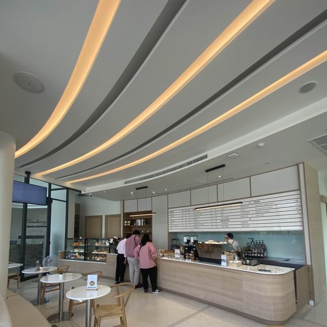 คาเฟ่ ใกล้สนามบิน กระบี่ 