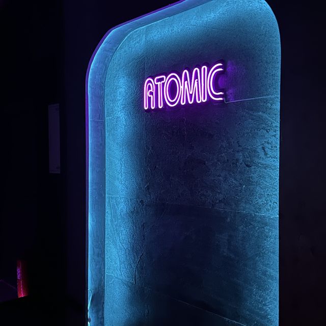 Atomic Beer Pong, night place in Thonglor,BKK
