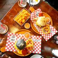 Jim's burger สาขาใหม่ ริมถนนราชพฤกษ์​ 🍔🍔