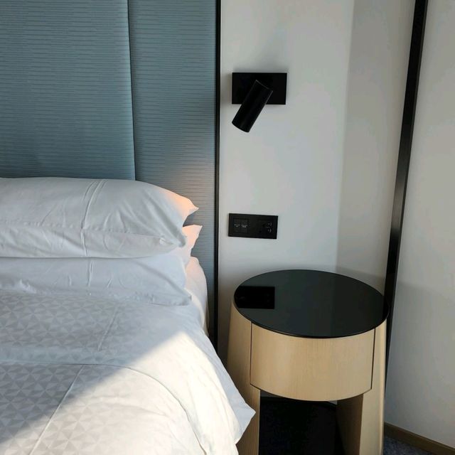 New Hotel in Hong Kong suburb experiencing serenity