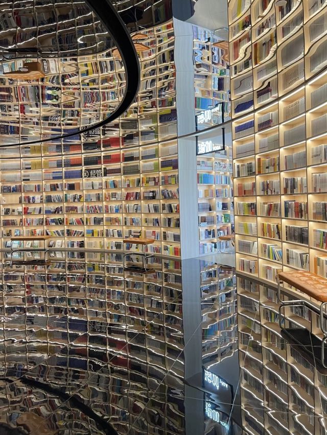 📚深圳打卡書店-深圳前海愈欣書院📖 📚深圳打卡書店-深圳前海愈欣書院📖