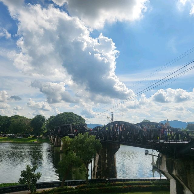 泰國北碧景點｜桂河大橋桂河大橋