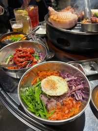 【韓国旅行】韓国グルメ"弘大"で味わう肉厚サムギョプサル