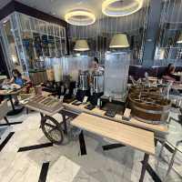 「BTS Phrom Phong 站附近酒店，適合不同旅客」