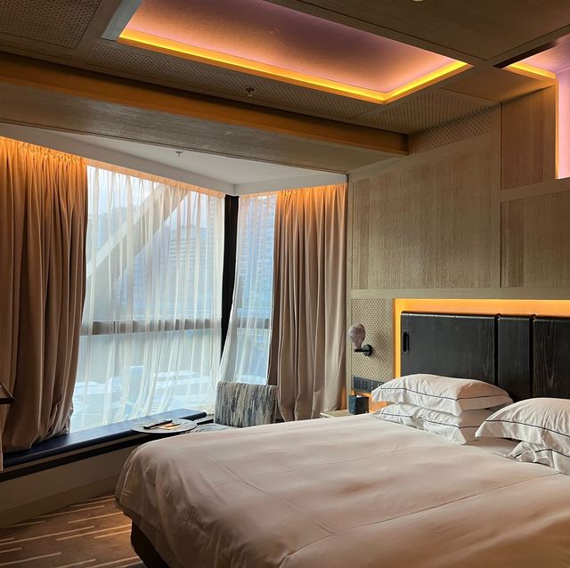 香港｜英皇駿景酒店 The Emperor Hotel