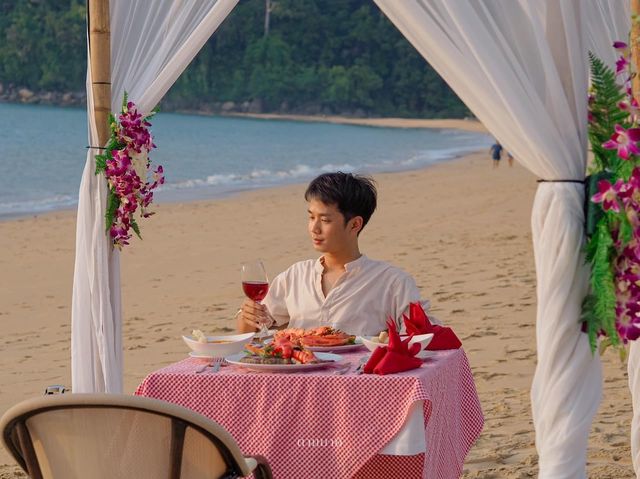 Khaolak Emerald Beach Resort & Spa ริมทะเลสวย