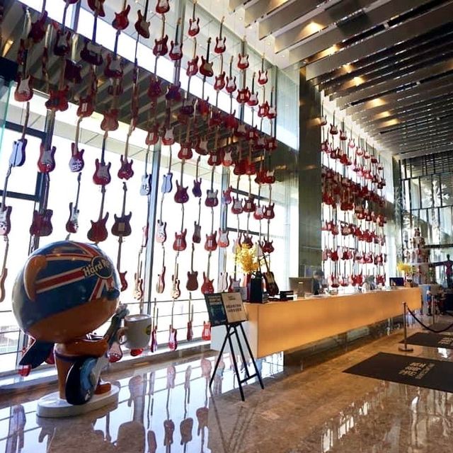 深圳硬石酒店-珍藏巨星物品的時尚輕奢風酒店