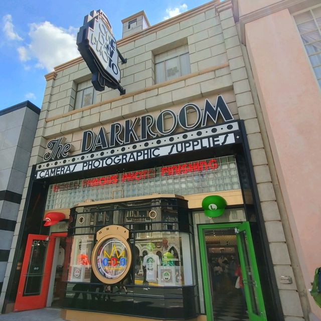 THE DARKROOMでスーパーマリオを満喫　USJパーク内