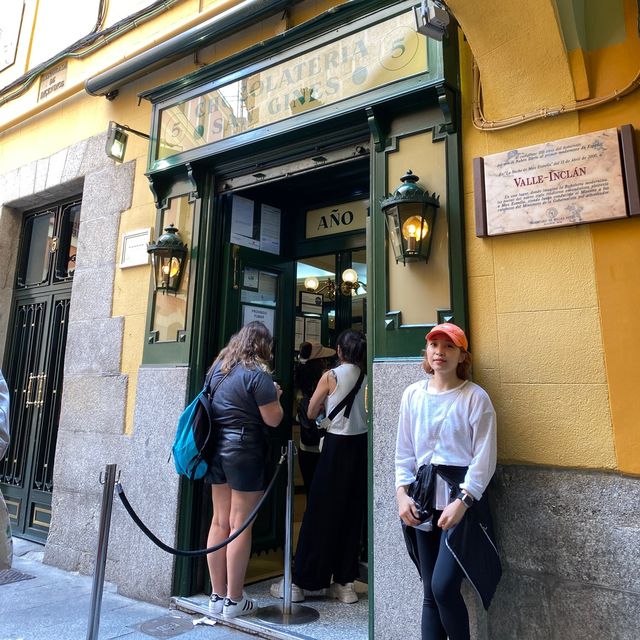 [마드리드] 츄로스 맛집 ‘SAN GINES'☕️