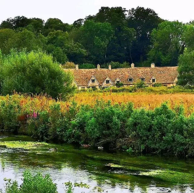 Bibury(拜伯里)