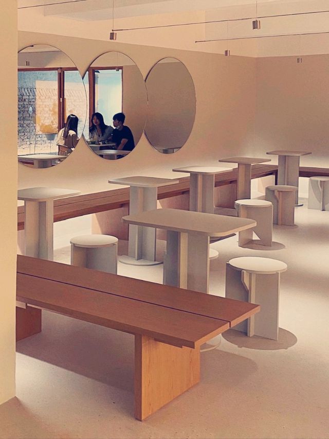 Bu Tian Cafe