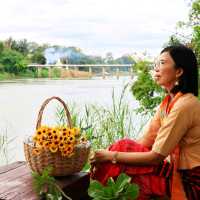 High River Cafe คาเฟ่สไตล์โบโฮ  ติดริมน้ำ
