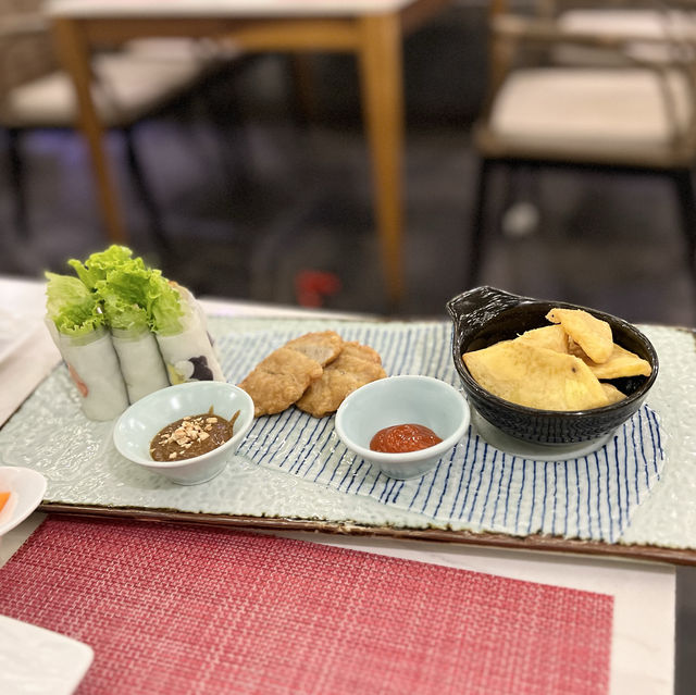 《ベトナム  ハノイ》 雰囲気サイコーのベトナム料理屋さん🇻🇳
