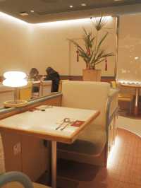 情侶打卡Cafe，甜品和韓式炸雞都出色