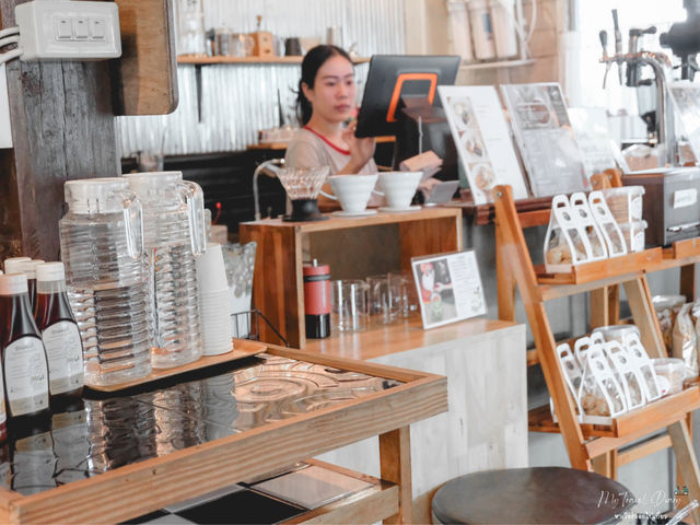น.น่าน Coffee & Roaster 