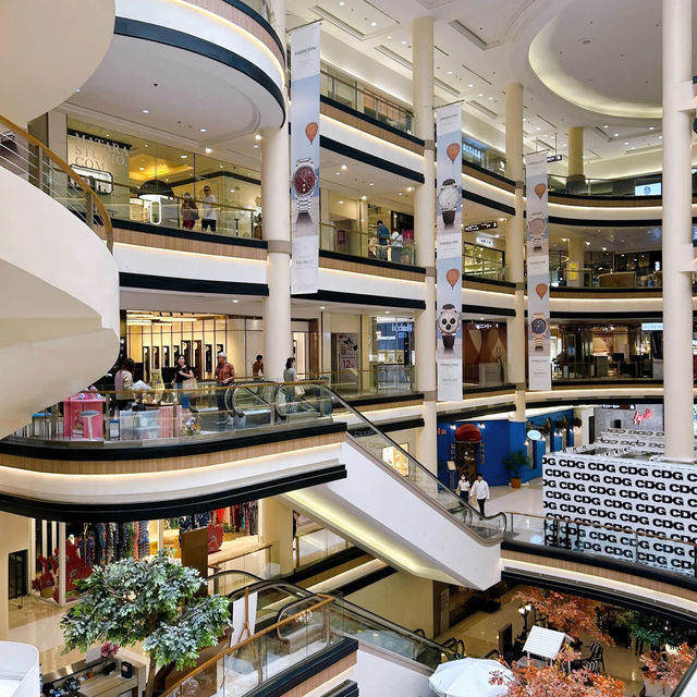 Centralworld Shopping Complex Bangkok