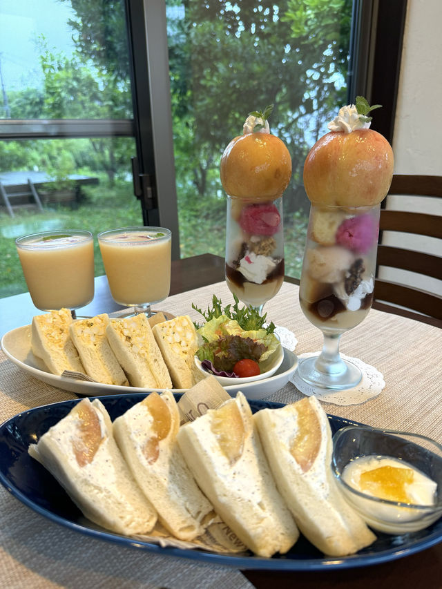 【福岡カフェ】季節のフルーツを使ったパフェが大人気♡