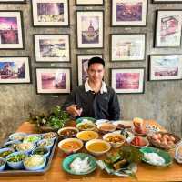 ร้านเด็ดภูเก็ต ขนมจีนสะพานหิน