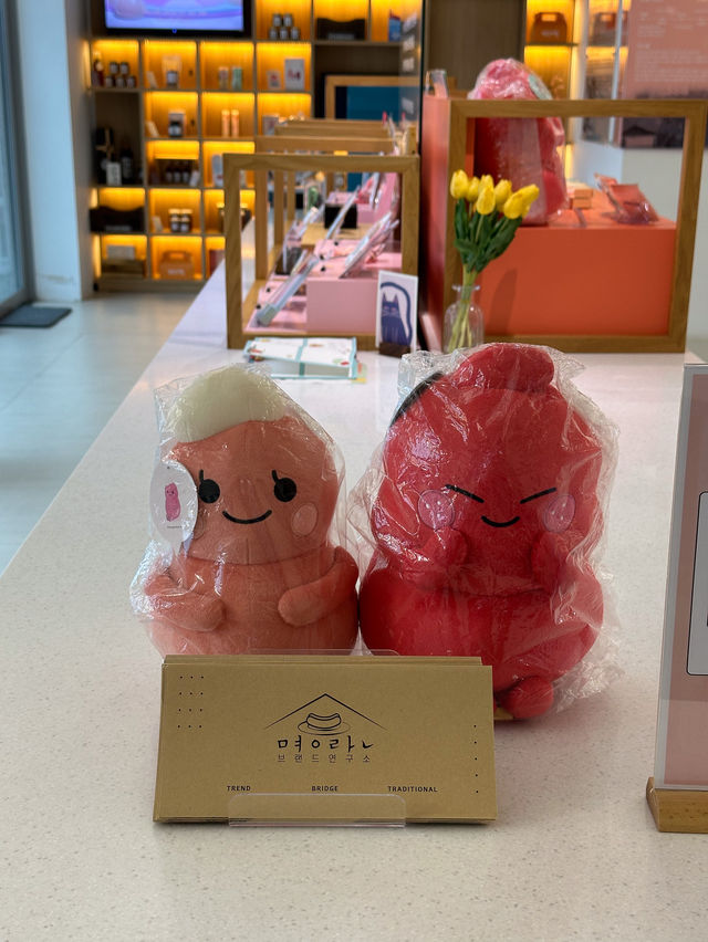 부산 초량 이바구길에 있는 명란브랜드연구소❤️