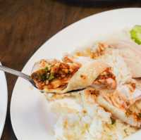 อ้วนนะ หมูกรอบชาชู - รามอินทรา 34