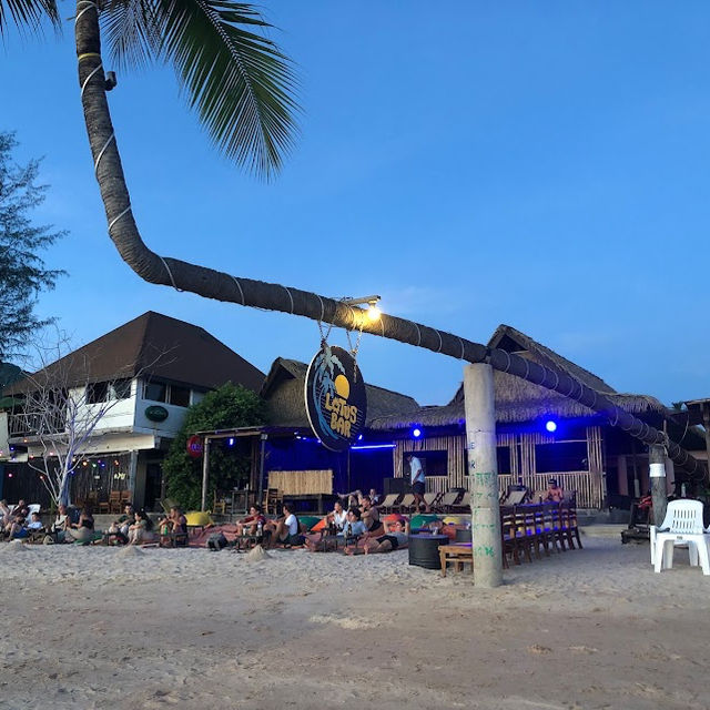 🏝️📍Lotus Bar 