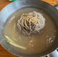 잣으로 육수를 만든 막국수 맛집 청평 설악막국수!