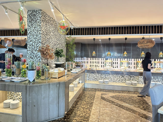 The Mira Central Park Hotel