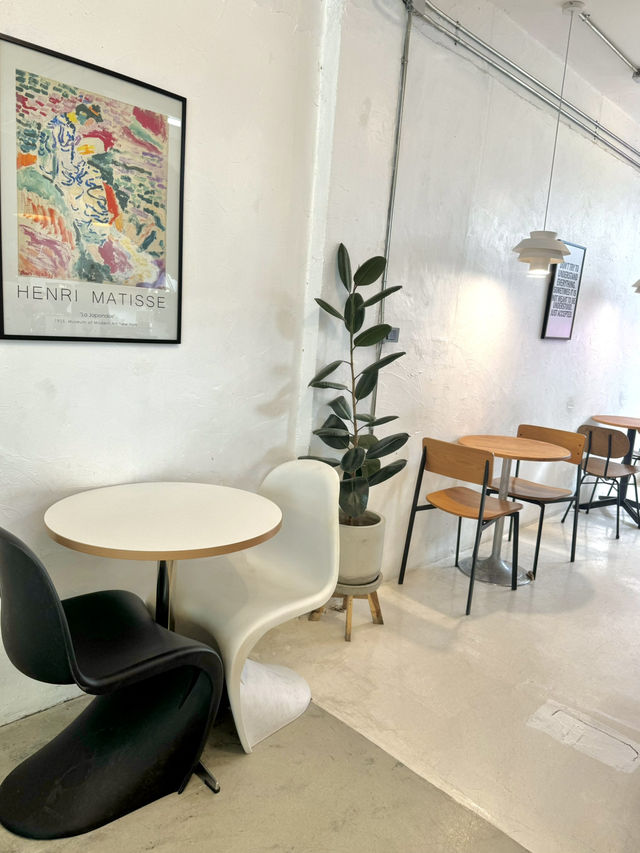 Season coffee.bangkok คาเฟ่มุมถ่ายรูปเพียบ