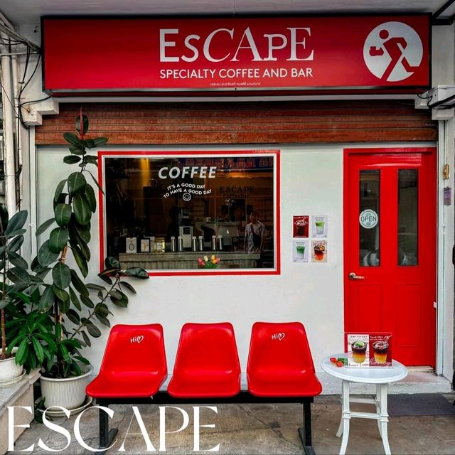 Escape Specialty Coffee and Bar🍹🍰