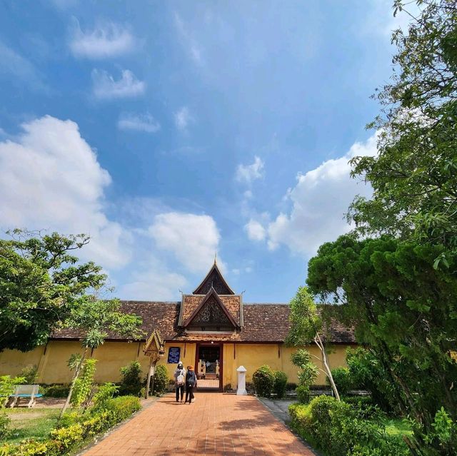 วัดสีสะเกด (Wat Sisaket) 