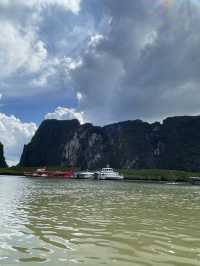 泰國普吉 悠閒的午後舒服的獨木舟 Ko Hong（割喉島）