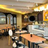  Wondering Cafe & Bakeshop