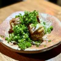 【大阪・梅田】焼鳥や炭焼きが旨いレトロな居酒屋「純酒場 オキタヤ 梅田店」