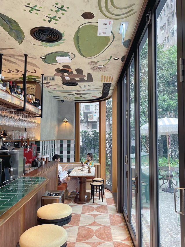 炮台山復古風人氣咖啡店-Coffeelin