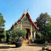 พระอารามหลวงแห่งเมืองเพชรบูรณ์
