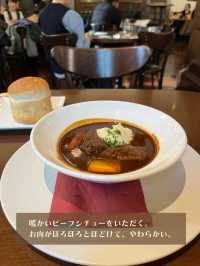 【東京】元銀行のレトロカフェ