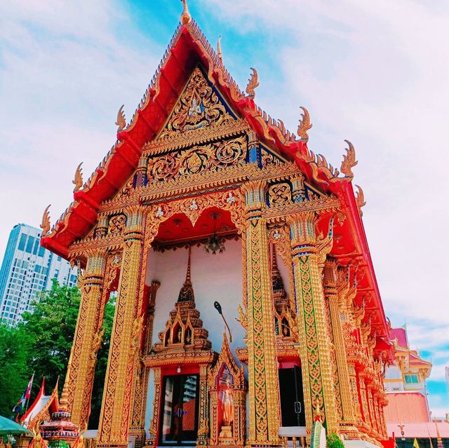 泰國曼谷著名河濱古跡皇家寺廟景點:Wat Thepleela，適合拍照📸打卡。