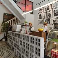 Exploring Sua.sana Cafe in Melaka! 