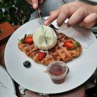 Nice cafe