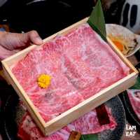 ชาบูชาบู สุกี้ยากี้น้ำดำสไตล์คันไซจากประเทศญี่ปุ่น
