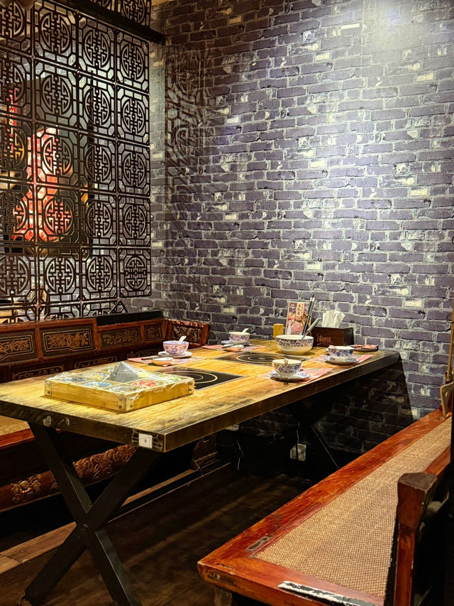 宮廷式主題火鍋店