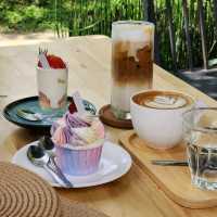 Lovely cafe