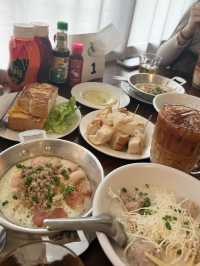ใต้ถุนบ้าน 带福办