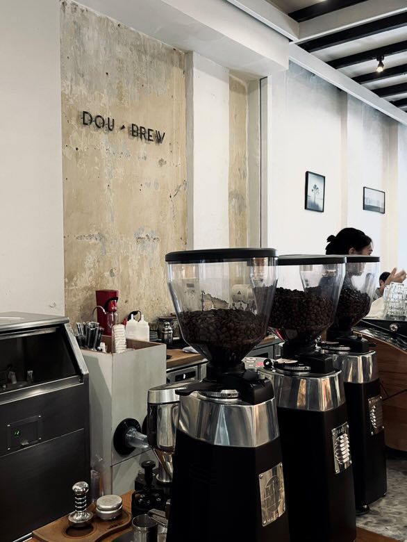 Dou Brew Coffee & Craft
