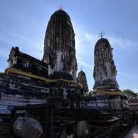 เข้าวัดทำบุญ ที่วัดมหาธาตุวิหารราชบุรี 