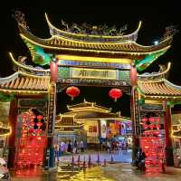 Seeking blessings at Xing’an Temple in Batu 11 Cheras