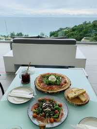 The Sundeck Phuket  จิบค็อกเทลชิลๆ ฟินไปกับวิวทะเล