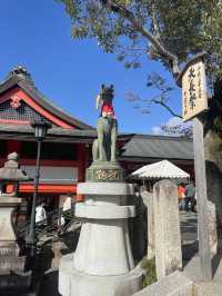 ⛩️穿越千本鳥居⛩️，探索伏見稻荷大社的神秘魅力🦊